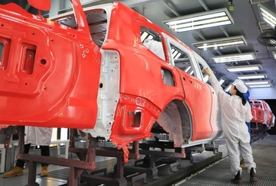 荆门招商捷报频传，长城汽车荆门工厂即将下线首批“一定红”坦克500Hi4-Z，涂装工程彰显产业升级新动力